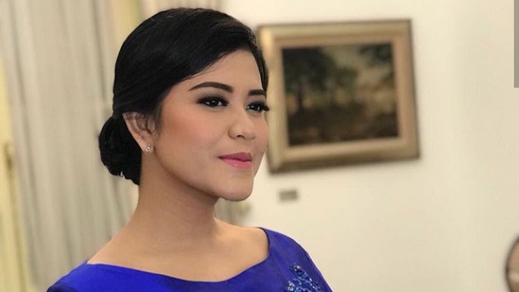 Kadang ibu baru gampang baper. Nah, bagi ibu baru seperti Kahiyang Ayu, nggak perlu dengar komentar yang malah bikin down ya.