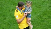 FOTO: Pesta Belgia Raih Peringkat Ketiga Piala Dunia 2018 Timnas Belgia berpesta setelah meraih posisi ketiga di akhir turnamen Piala Dunia 2018. Simak foto-fotonya di sini.