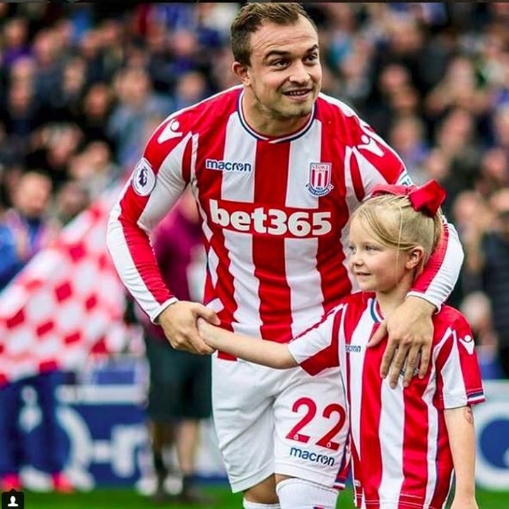 <p>Sangat dekat sama anak-anak ya, Bun. (Foto: Instagram: Shaqirixherdan)</p>