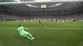 VIDEO: Bunuh Diri dan Penalti Bawa Prancis Unggul di Babak I