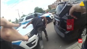 VIDEO: Polisi Chicago Rilis Video Tembak Mati Ditempat