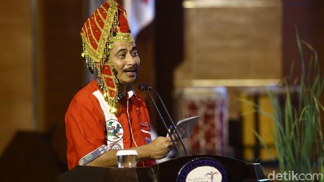Lomba balap sepeda menjadi kegiatan untuk memeriahkan HUT ke-16 Kepri, membuat provinsi ini menjadi salah satu pusat sport tourism di Indonesia.