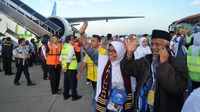naik pesawat indonesia mekkah berapa jam 11