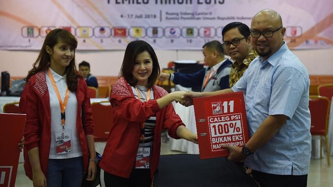 Ketum PSI Grace Natalie mengklaim mendaftarkan bacaleg tingkat DPR dan DPRD yang berasal dari eks kader PDIP, PRD, dan NasDem.