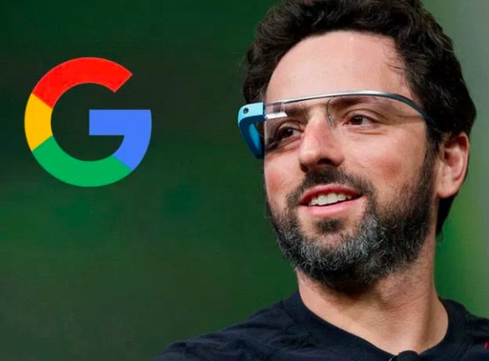 Sergey Brin saat ini menjabat sebagai anggota dewan perusahaan induk Google, Alphabet, dan merupakan pemegang saham pengendali.