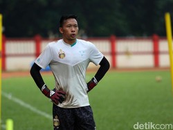 Kiper Bhayangkara FC Awan Setho Kecewa Gagal Kalahkan PSM di Kandang Sendiri