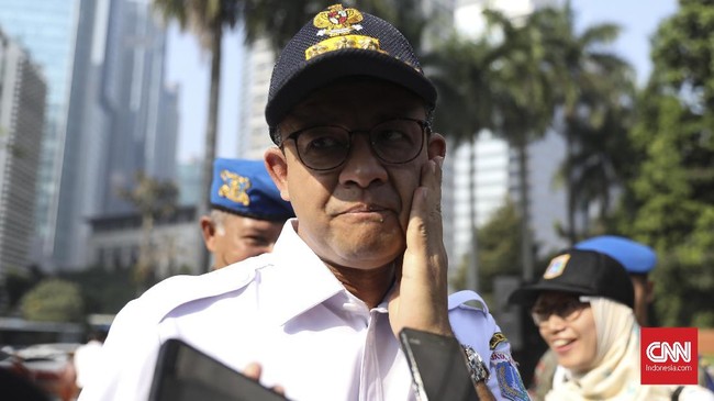 Gubernur Anies mengingatkan pemilik pabrik bercerobong di Jakarta untuk mematuhi Amdal yang telah disusun, atau berisiko dicabut izinnya.