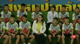VIDEO: Tampil Perdana Remaja Thailand usai Terjebak di Gua