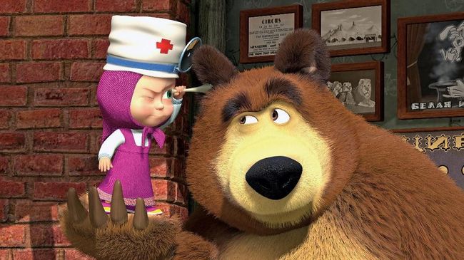 Seluruh penampil live show bertajuk 'Masha and The Bear on Ice' akan didatangkan dari Slovakia, bahkan es yang menjadi 'panggungnya.'
