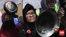 Tak Dapat Izin, 'Emak-emak Militan' Batal Geruduk Istana Esok