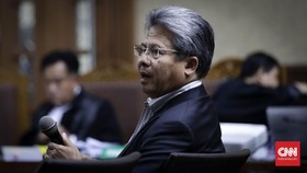 Todung Singgung Putusan MKMK: Semua Hakim MK Mestinya Mundur