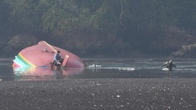 Basarnas: 13 Korban Kapal Terbalik di Indramayu Selamat