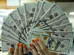 BI Turunkan Bunga Acuan, Dolar AS Bergeming