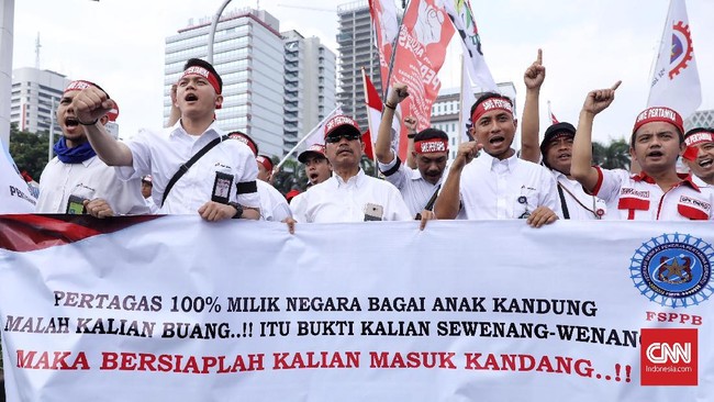 BUMN diminta segera membentuk kembali Direktorat Gas, Energi Baru Terbarukan di Pertamina untuk mendorong pertamina menjadi leader holding di Indonesia.