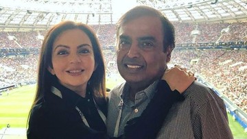 Parenting ala Nita Ambani dan Mukesh Ambani