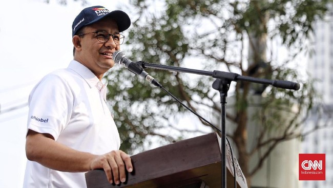Gubernur DKI Jakarta Anies Baswedan berencana akan membongkar jembatan penyeberangan orang (JPO) yang ada di dekat bundaran Hotel Indonesia (HI).