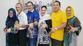 Keluarga Cendana Gunakan Hak Pilih di TPS Gondangdia