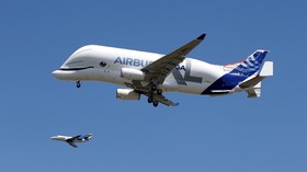 China Borong 290 Pesawat Airbus A320 dan 10 A350