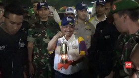 VIDEO: Api Abadi Asian Games Disambut Hujan di Bondowoso