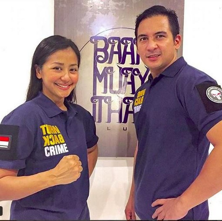 <p>Keduanya kompak mengikuti Muay Thai bareng. (Foto: Instagram: @Amaranggana)</p>