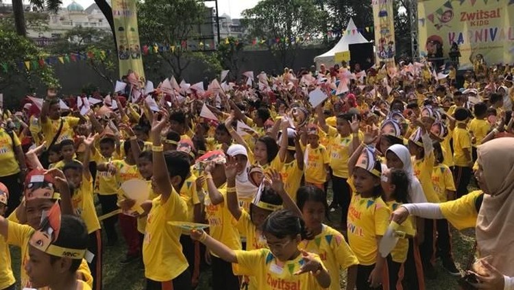 Di acara Zwitsal Kids Karnival&comma; si kecil diajak aktif bergerak dengan ragam permainan yang seru&period;