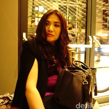 Profil dan Agama Cornelia Agatha Artis yang Ngaku Pernah Dekat dengan Rizal Ramli