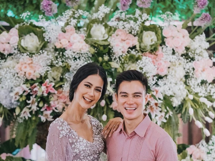 Paula Verhoeven sah menjadi istri Baim Wong hari ini. Nah, berikut perubahan yang kerap dirasakan wanita setelah menikah, seperti Paula. Yuk simak bersama.
