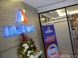 Holding BUMN Tambang Sebar Sembako dan BLT ke Masyarakat