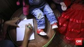 FOTO: Kala Suara Sasha dan Rara Beri 'Nyawa' Boneka Kalau dulu ada Ria Enes yang menyuarakan boneka Susan, kini anak-anak seperti Sasha (14) dan Rara (10) pun tertarik menekuni seni suara perut (ventriloquism).