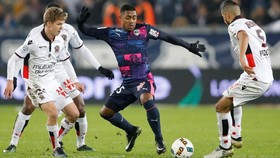 Dijadwalkan Tes Medis di Roma, Malcom Dibajak Barcelona