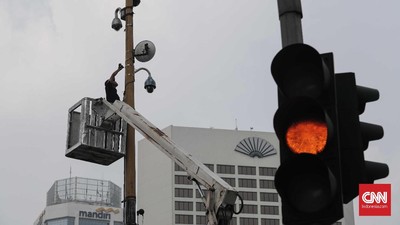 Tilang Kamera, Tiga Persimpangan di Thamrin Dipasangi CCTV