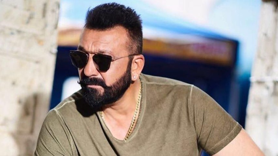 Trailer 'Sanju' yang merupakan biopic Sanjay Dutt sebut aktor legendaris itu punya mantan sebanyak 308 orang! Hmm wajar, dari muda ganteng, tuanya pun kekar.