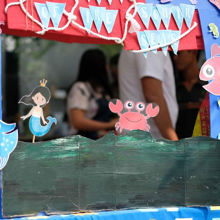 <p>Jadi, anak-anak disuguhkan puppet show tentang misi menyelamatkan kerajaan juga si Putri Duyung. Setelah itu mereka harus melakukan beberapa tugas. (Foto: dok. Prasetiya Mulya)  </p>