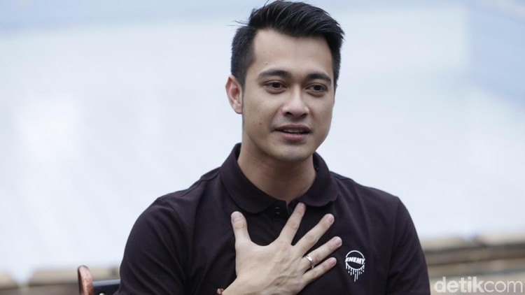 Eza Gionino saat ditemui di kawasan Cimanggis.
