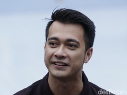 Banyak Makan Asam Garam Dunia Akting, Eza Gionino Berbagi Ilmu Keartisan