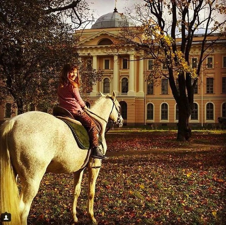 <p>Ini saat Aelita naik kuda di New York, Amerika Serikat. (Foto: Instagram @aelitaandre)</p>