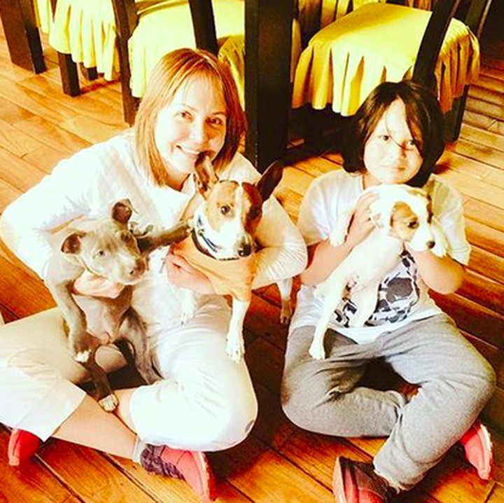 <p>Ternyata Gaby dan Gabriel sama-sama suka anjing nih. (Foto: Instagram/ @gabyspanictv)  </p>