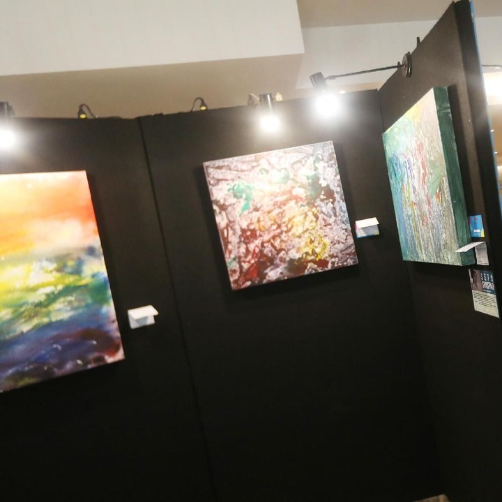 <p>Beginilah suasana di ruang pameran, Bun. (Foto: Ari Saputra)</p>