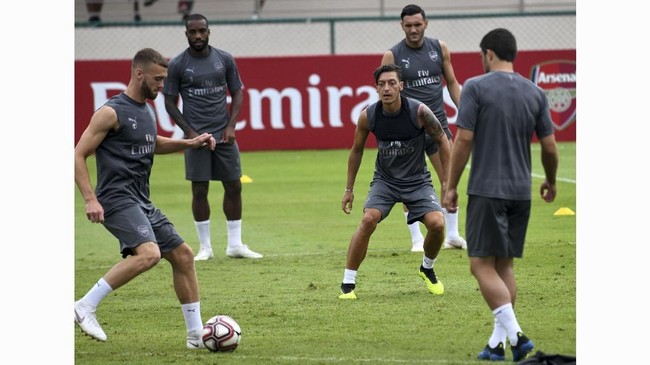 FOTO: Menanti Racikan Emery untuk Arsenal di ICC 2018