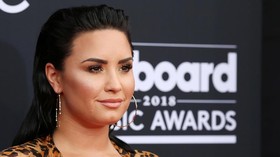 Dihujat karena Meme 21 Savage, Demi Lovato Hapus Twitter