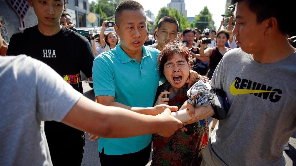 FOTO: Ledakan Bom di Kedubes AS Beijing