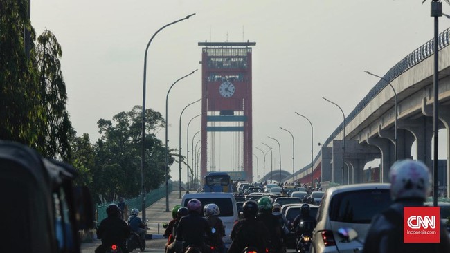 Sebagian warga Palembang masih belum antusias menyambut gelaran Asian Games 2018 yang akan dibuka pada 18 Agustus mendatang.