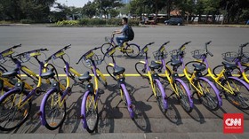 FOTO: Wisata dan Olahraga Sepeda Gratis di Monas