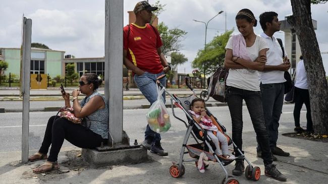 Krisis ekonomi membuat layanan kesehatan dan obat-obatan di Venezuela tidak memadai untuk menghindari penularan virus corona.
