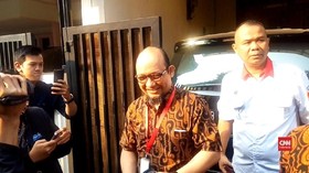VIDEO: Sambutan Hangat Saat Novel Kembali Bekerja di KPK