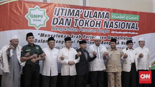 Ijtima Ulama dan Tokoh Nasional yang berlangsung 27-29 Juli merekomendasikan opsi, salah satunya, duet Prabowo Subianto dan Abdul Somad sebagai capres-cawapres.