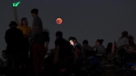 Jadwal dan Wilayah yang Bisa Amati Gerhana Bulan Total
