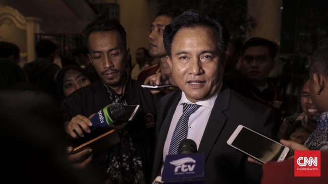 Dewan Pembina Majelis Syuro FPI, Muhsin Al Attas menyebut massa menurunkan bendera PBB karena salah paham, terkait dukungan identik Yusril ke Jokowi-Ma'ruf.