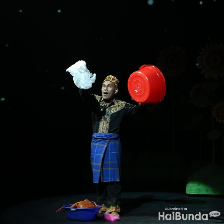<p>Selain drama musikal, YOAI juga menggelar eksibisi karya seni dari pasien-pasien kanker anak.</p>