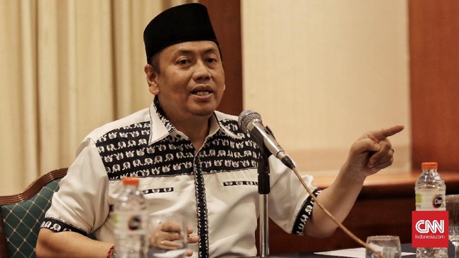 Aktivis 212 Kapitra Ampera menyebut oposisi selama ini tidak ikhlas memperjuangkan Islam karena masih mengusung capres nonulama.